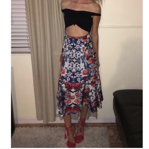 NWT-NBD Whispers Dress- XS - Picture 4 of 5